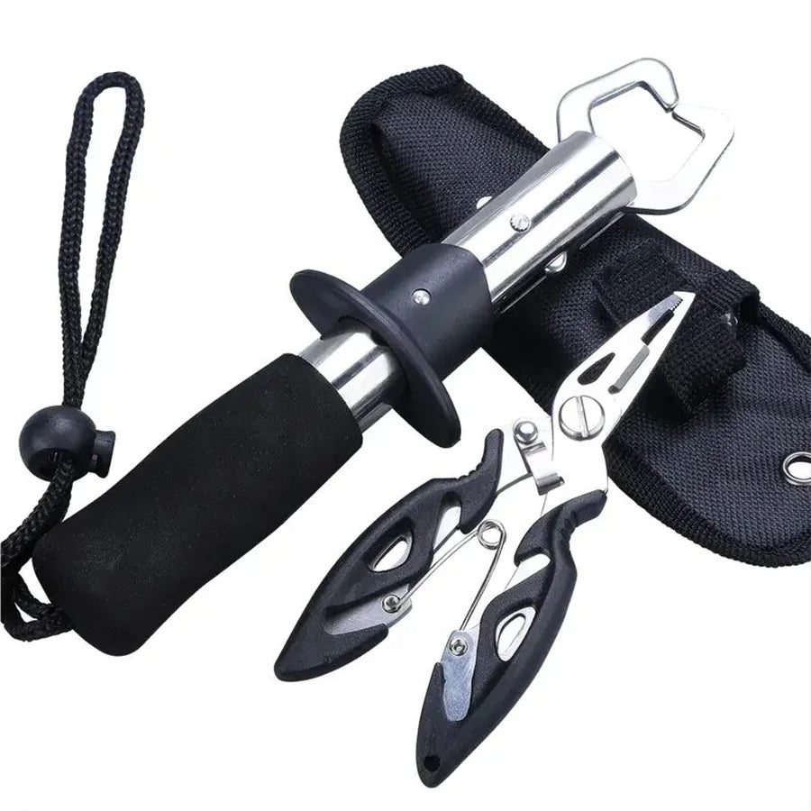 Pliers W/ Case & Fish Lip Grippers